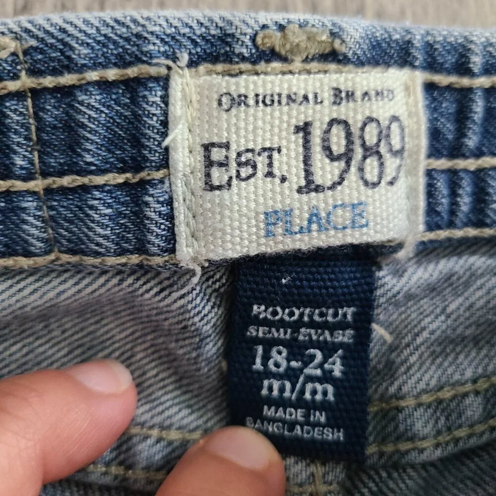🏷 3/$15 or 5/$20 The Children's Place baby Christmas blue jeans size 18-24M